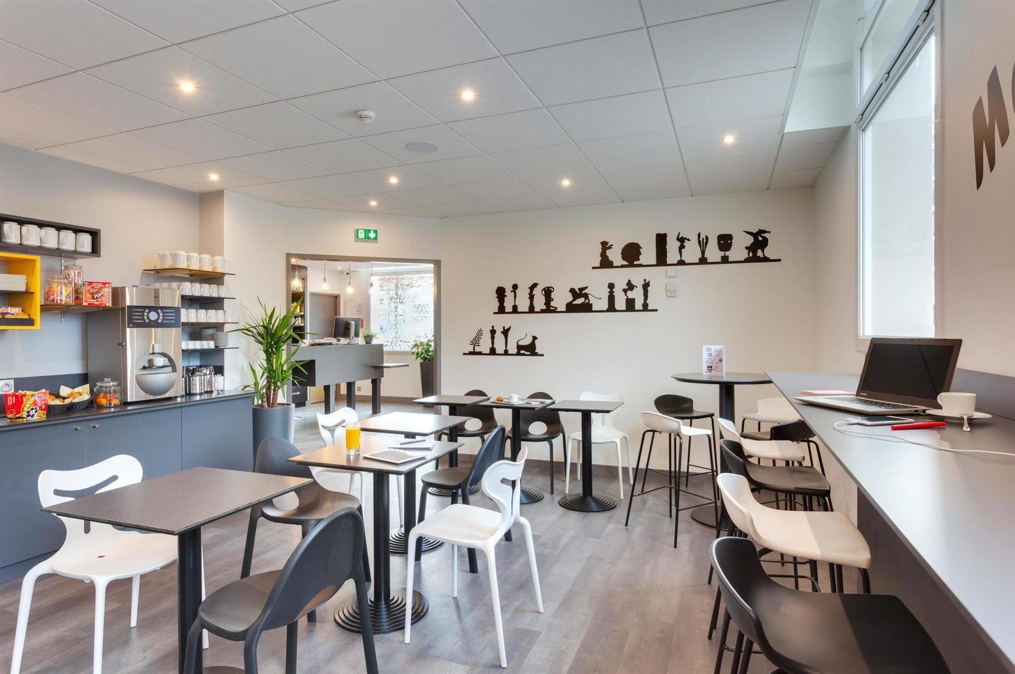 Hotel Kyriad Rennes Centre Gare Екстер'єр фото